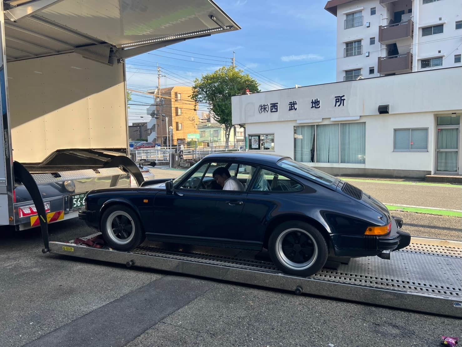 ポルシェ 911 カレラ (1989年式 / 3万km)の買取・輸出に関するお客様の声の実績写真